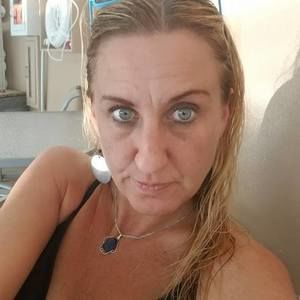 Meet your Posher, Celeste